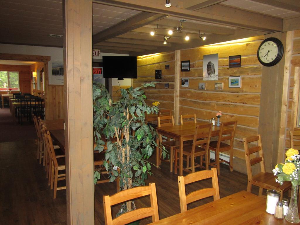 Spirit Lake Lodge Whitehorse Extérieur photo