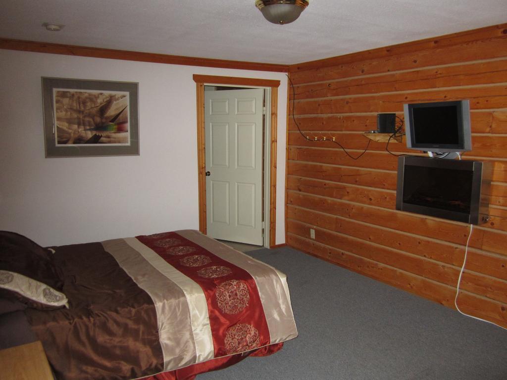 Spirit Lake Lodge Whitehorse Chambre photo