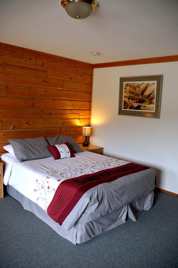 Spirit Lake Lodge Whitehorse Extérieur photo